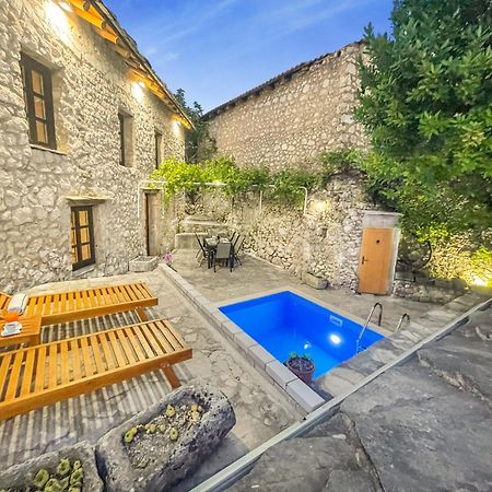 Villa Historic Pocitelj With Pool And Incredible Views On The River And Landmarks Eksteriør billede